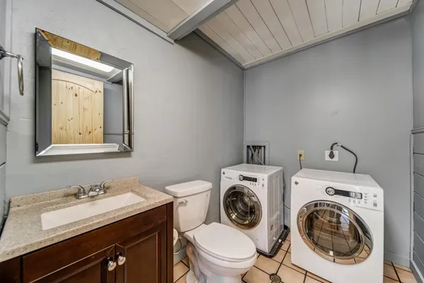 $1,600 | 42 Arminda Street, Unit A, Jasper, GA 30143