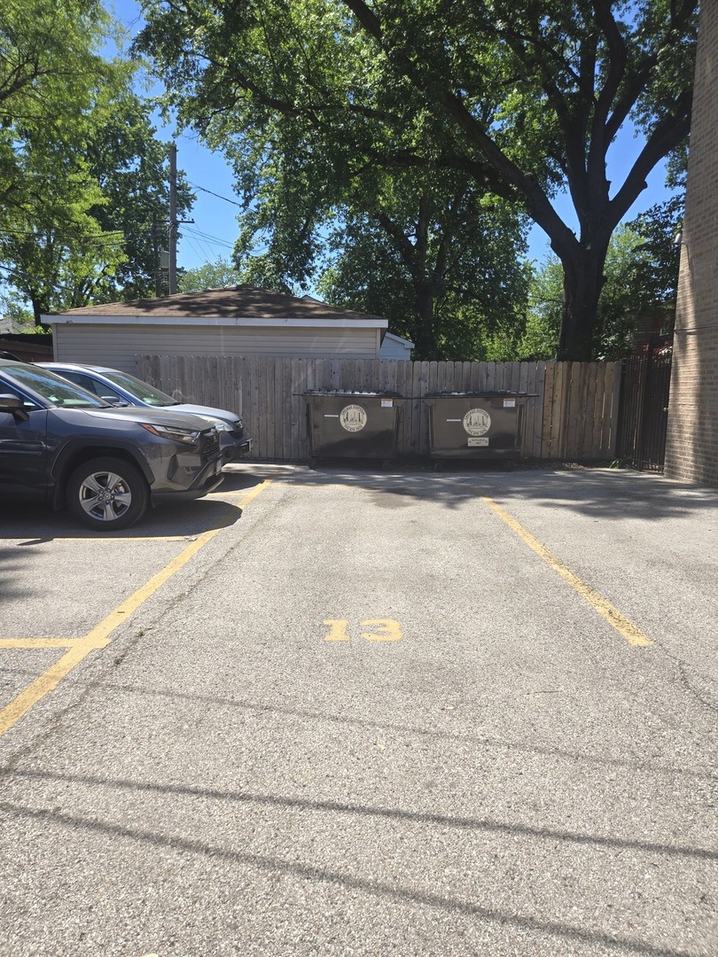 1819 West Touhy Avenue, Unit 6 Chicago, IL 60626 - Photo 20 of 23