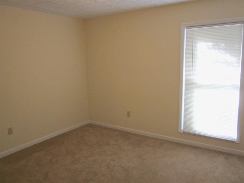 118 Sedgefield Court Anderson, SC 29621 - Photo 6 of 8 Gallery Image 6
