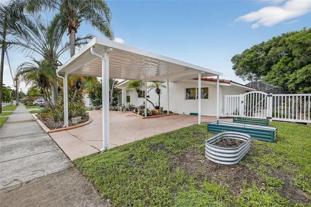 $1,050,000 | 2500 Northeast 209th Terrace, Miami, FL 33180