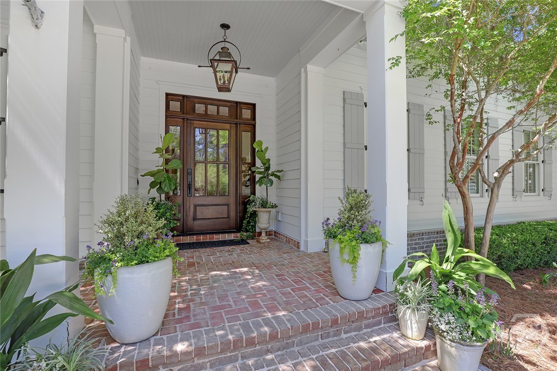 344 Bradley Point Road Savannah, GA 31410 - Photo 3 of 65