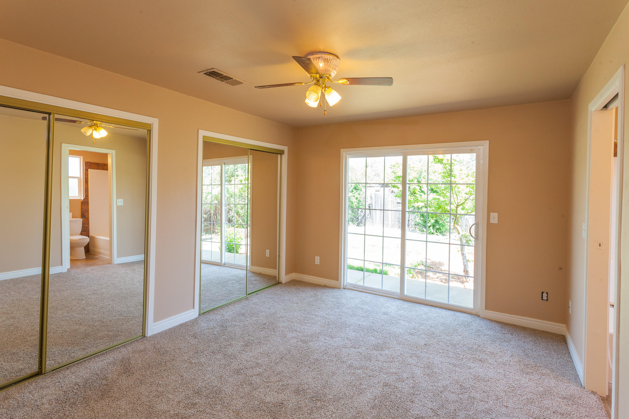 16250 Cloverdale Road Anderson, CA 96007 - Photo 18 of 29 Master