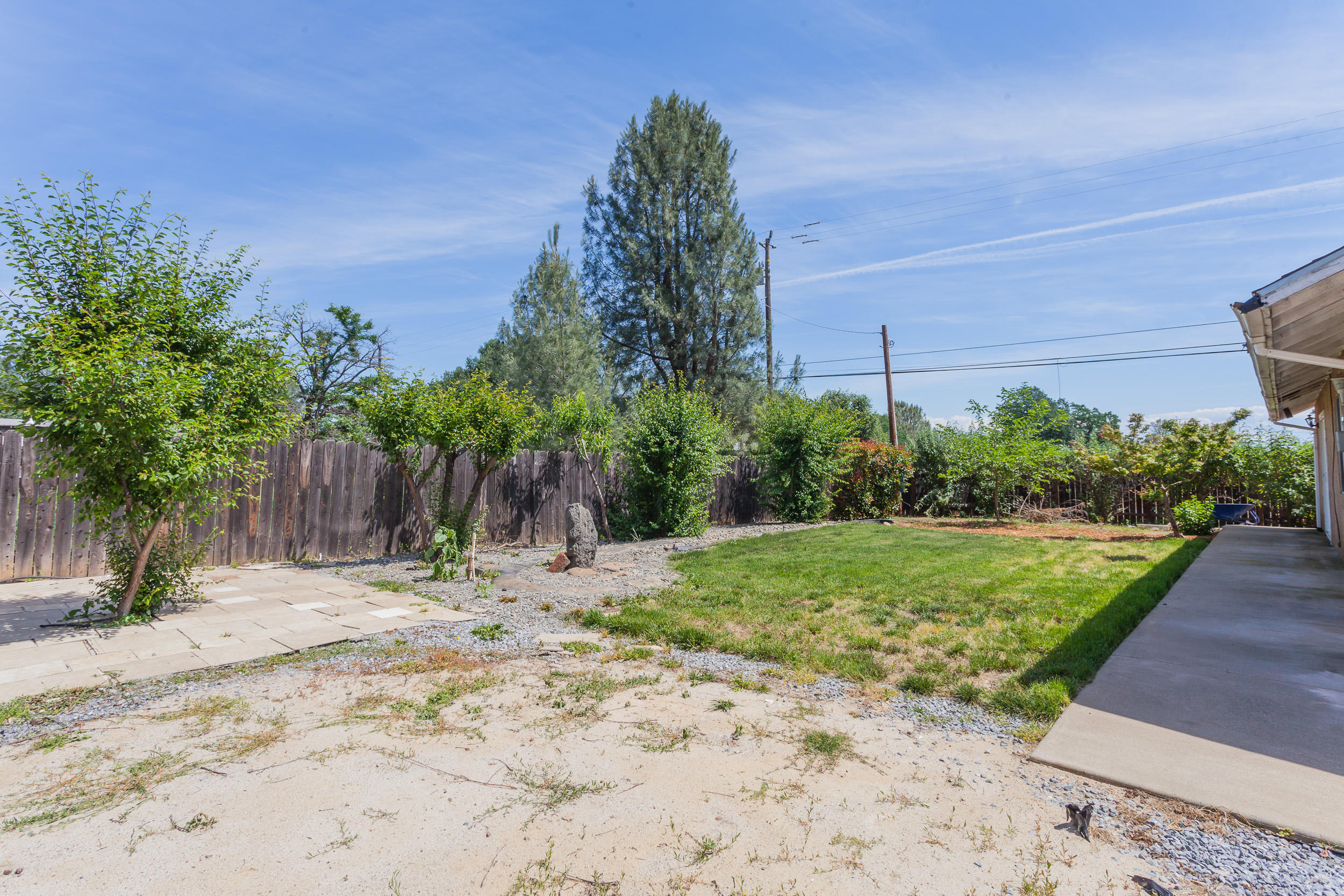16250 Cloverdale Road Anderson, CA 96007 - Photo 4 of 29 16250Cloverdale-MLS-26