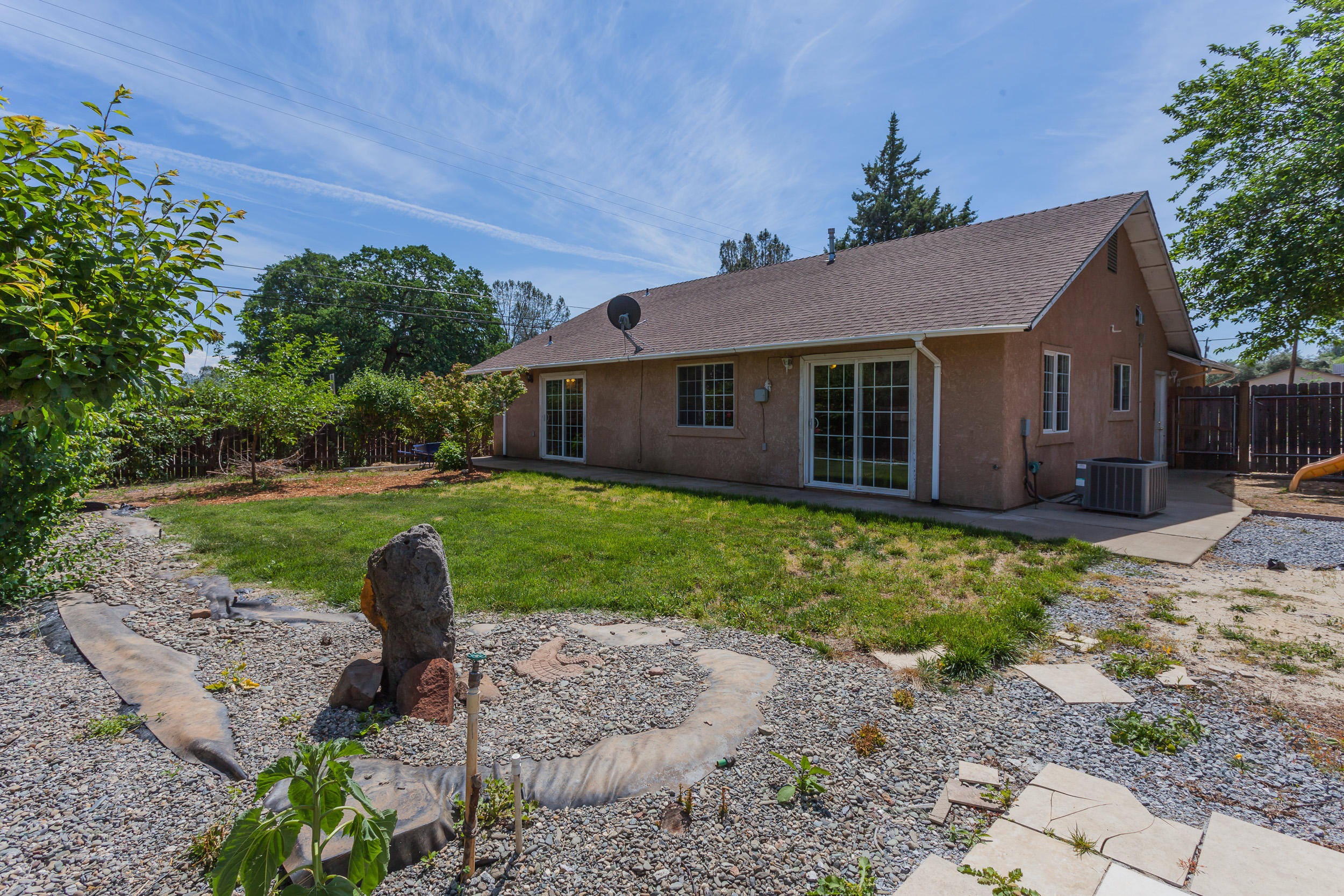16250 Cloverdale Road Anderson, CA 96007 - Photo 5 of 29 16250Cloverdale-MLS-25