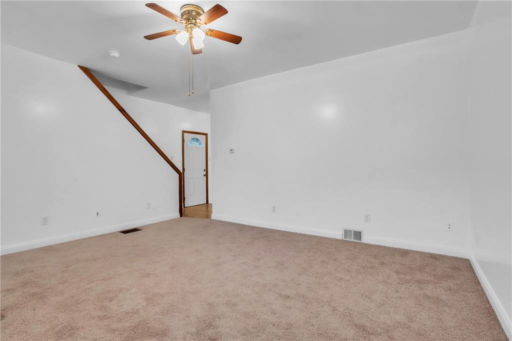 1843 Spring Garden Road Pittsburgh, PA 15212 - Photo 7 of 35