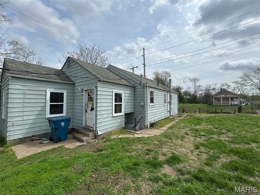 5637 Jennings Station Road St. Louis, MO 63136 - Photo 4 of 9
