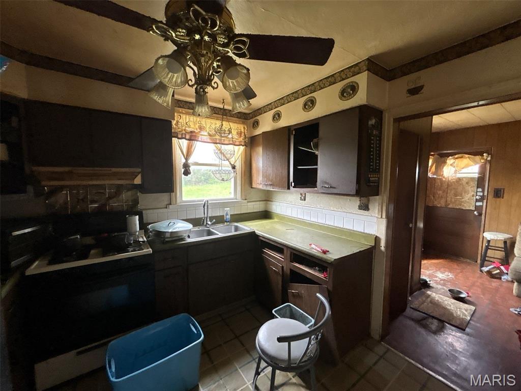 5637 Jennings Station Road St. Louis, MO 63136 - Photo 8 of 9