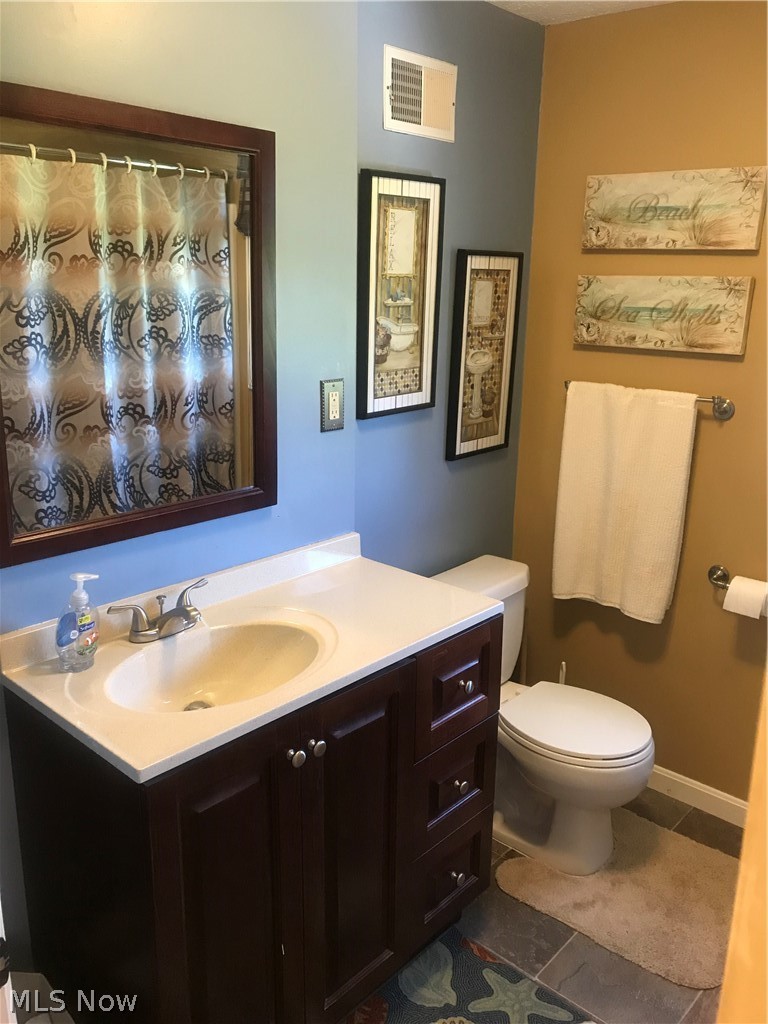 48076 Rice Road Amherst, OH 44001 - Photo 30 of 35