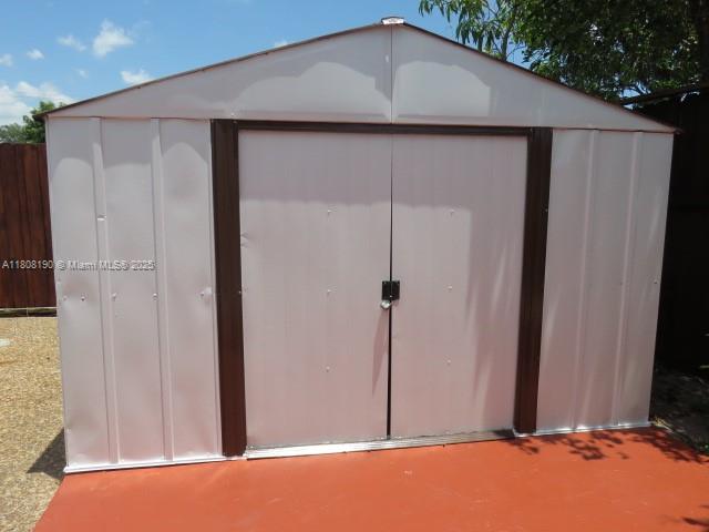 435 East 52nd Street Hialeah, FL 33013 - Photo 33 of 41 Shed