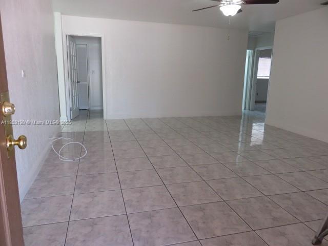 435 East 52nd Street Hialeah, FL 33013 - Photo 7 of 41