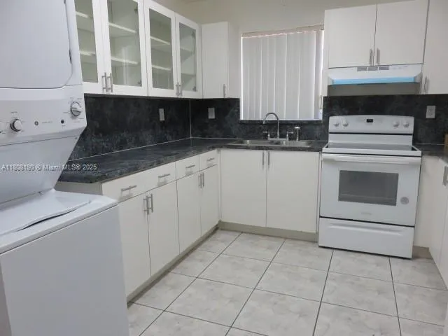 $3,900 | 435 East 52nd Street, Hialeah, FL 33013