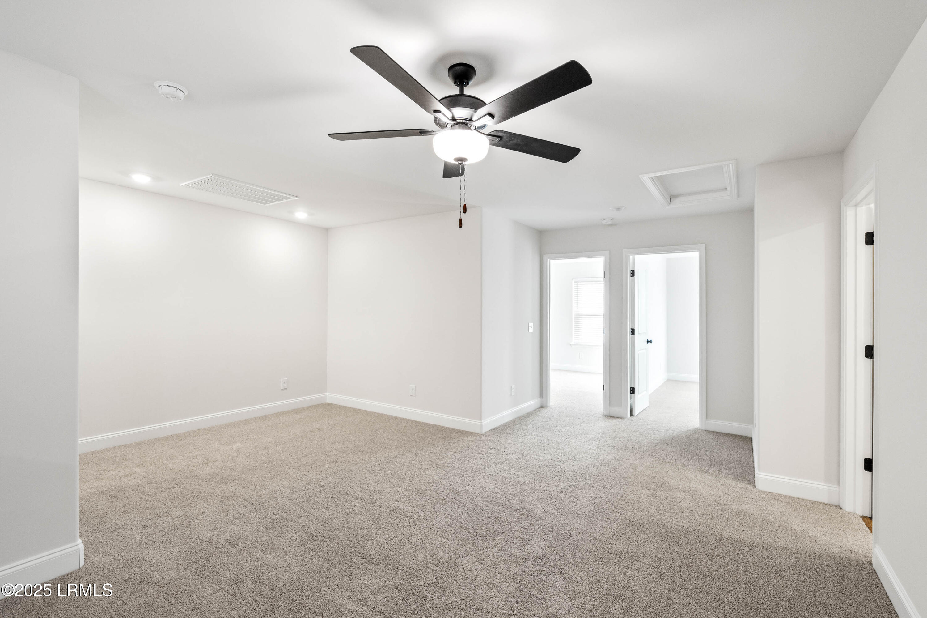 605 Royal Road Hardeeville, SC 29927 - Photo 14 of 21 605 Royal Oaks-15