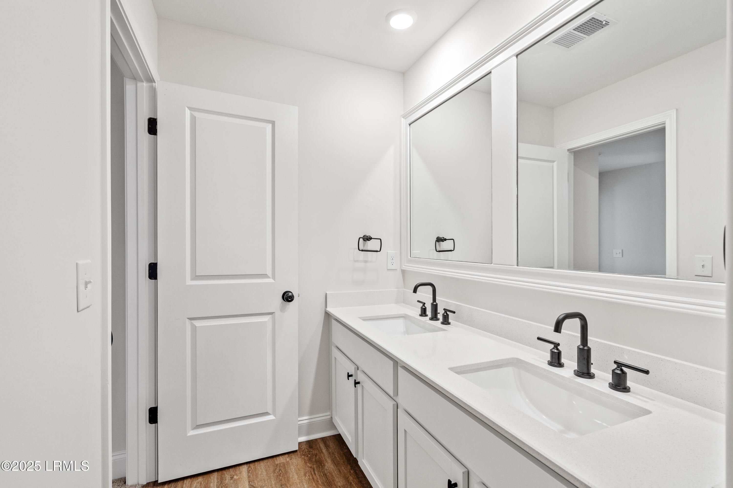 605 Royal Road Hardeeville, SC 29927 - Photo 19 of 21 605 Royal Oaks-20