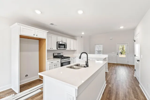 $325,000 | 605 Royal Road, Hardeeville, SC 29927