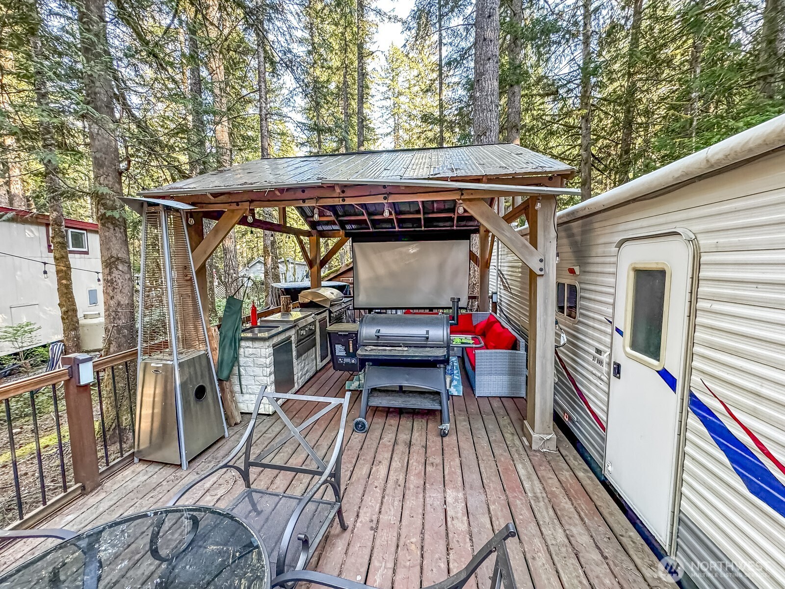 94-3 Sunset Circle Maple Falls, WA 98266 - Photo 21 of 32