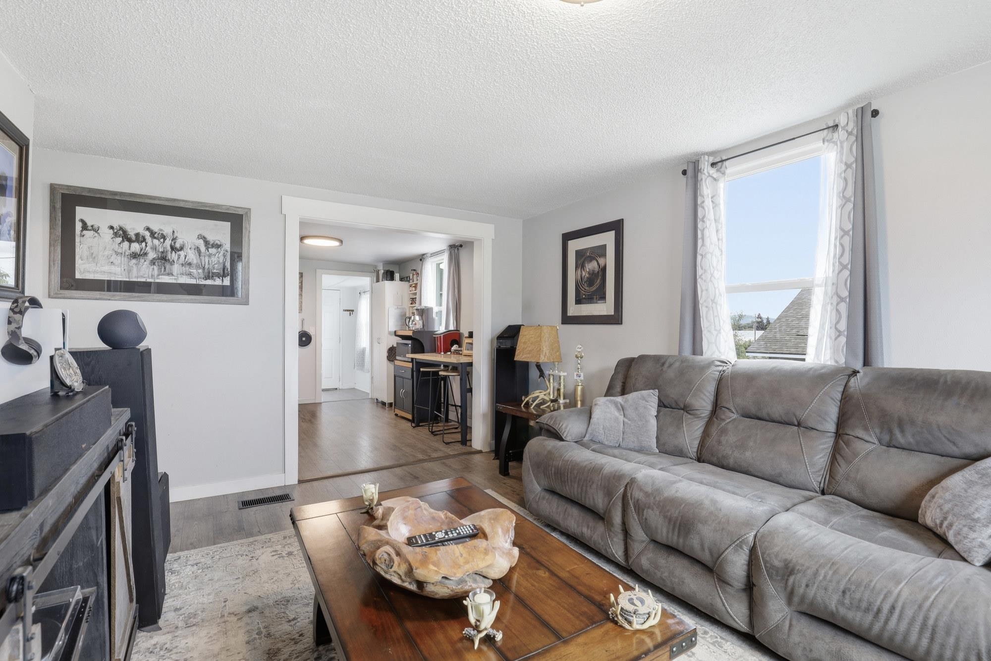 2830 North Standard Street Spokane, WA 99207 - Photo 4 of 29