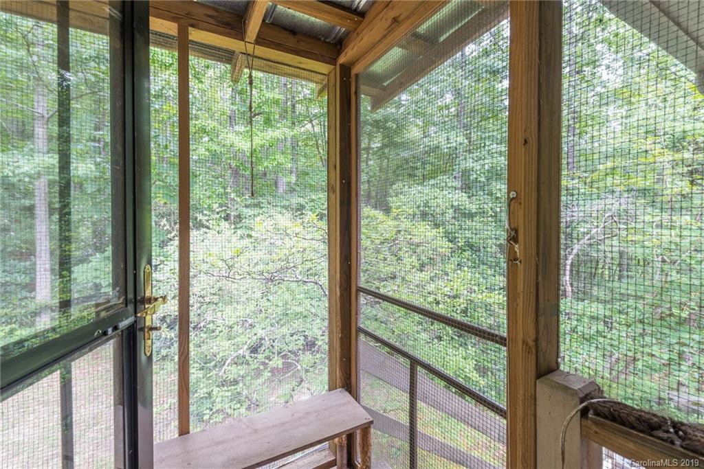 58 Reed Road Fairview, NC 28730 - Photo 11 of 46 Gallery Image 11