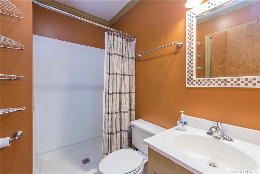 58 Reed Road Fairview, NC 28730 - Photo 15 of 46 Gallery Image 15