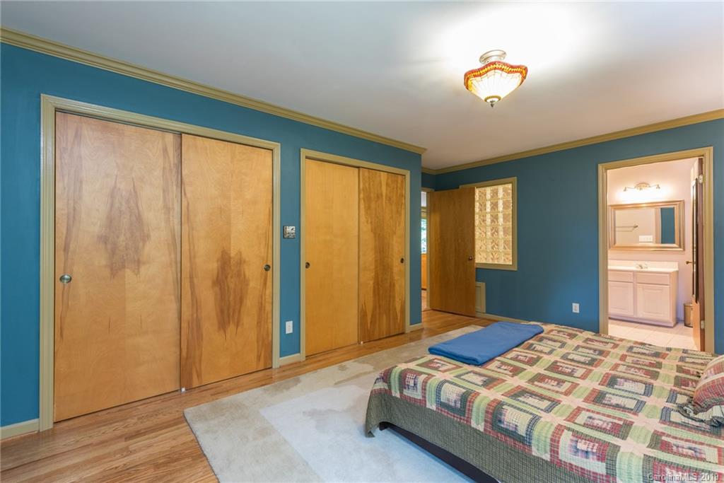 58 Reed Road Fairview, NC 28730 - Photo 8 of 46 Gallery Image 8