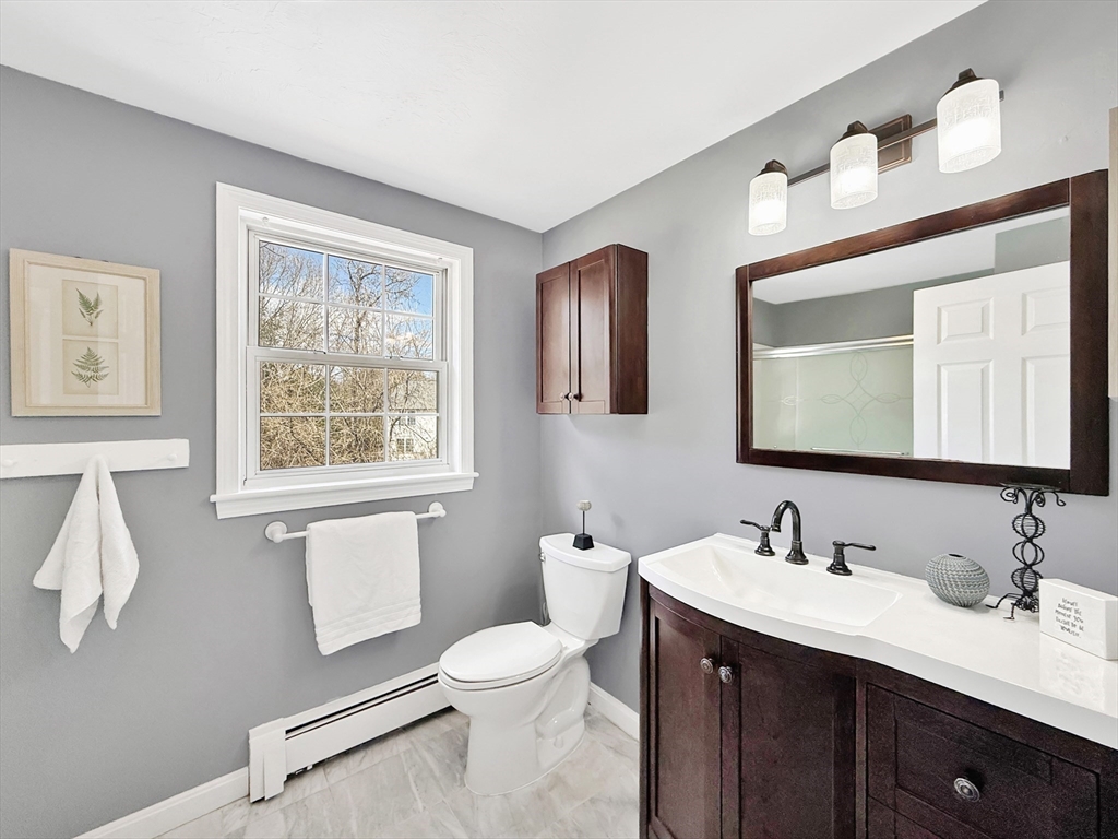 4 Old Cart Road Shrewsbury, MA 01545 - Photo 27 of 42