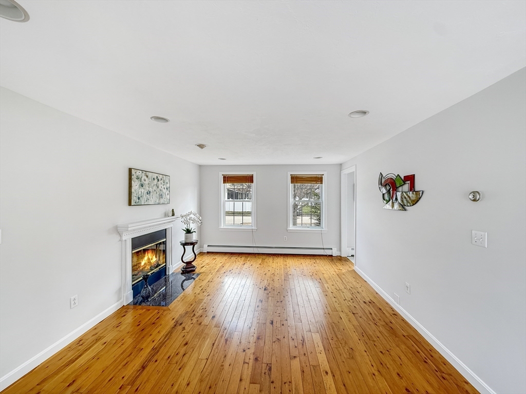 4 Old Cart Road Shrewsbury, MA 01545 - Photo 8 of 42