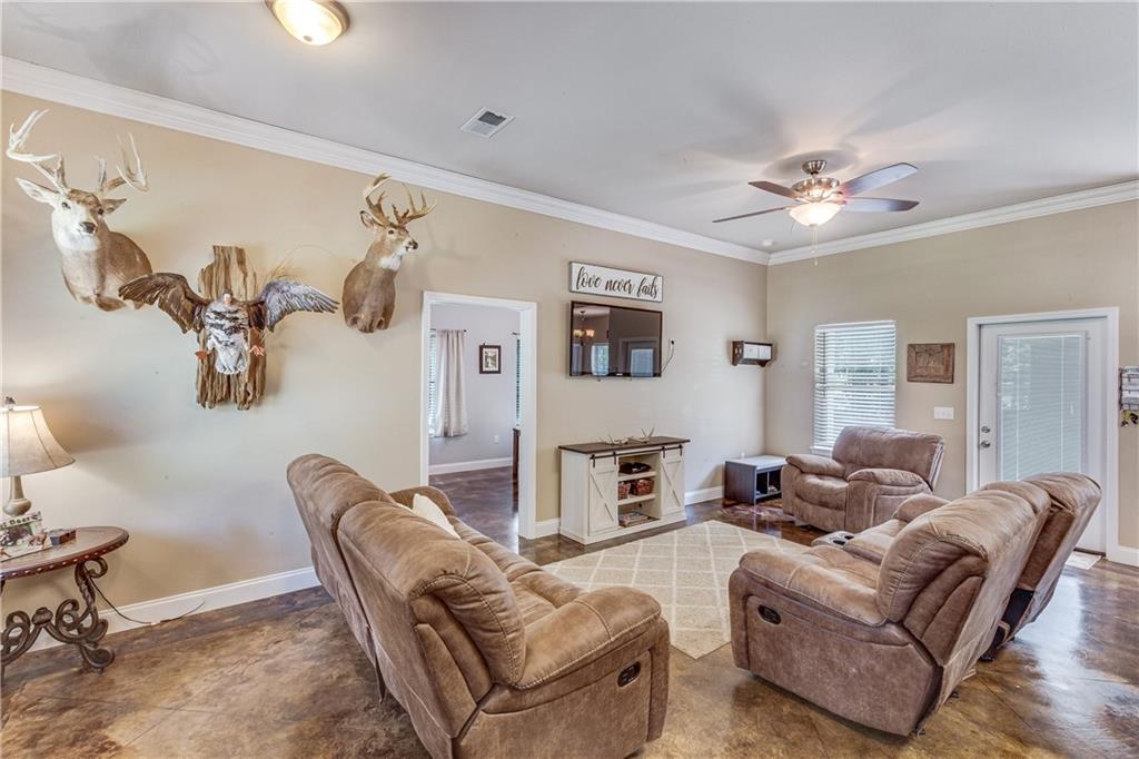 32021 Pea Ridge Road Albany, LA 70711 - Photo 9 of 13