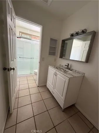 $2,600 | 23391 La Crescenta, Mission Viejo, CA 92691