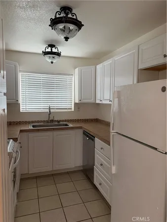 $2,600 | 23391 La Crescenta, Mission Viejo, CA 92691