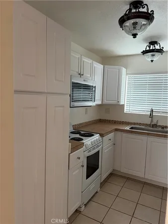 $2,600 | 23391 La Crescenta, Mission Viejo, CA 92691