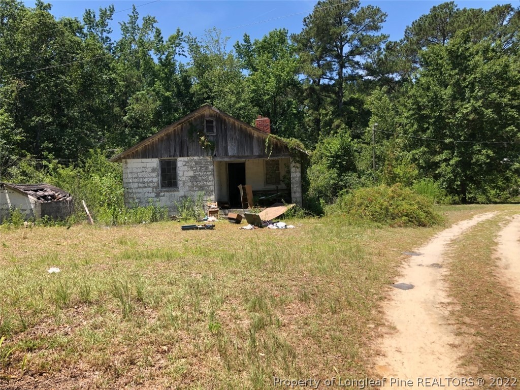 177 Shaw Road St. Pauls, NC 28384 - Photo 6 of 16 Gallery Image 6