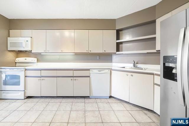 1055 River Road, Unit 814 Edgewater, NJ 07020 - Photo 10 of 34