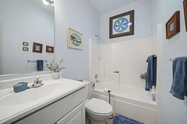 $195,000 | 20 Rollingwood Drive, Unit 215, Jackson, CA 95642