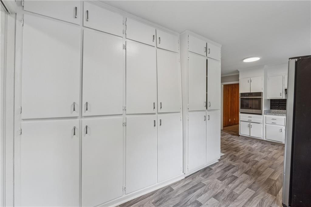 4616 Greensprings Road Atlanta, GA 30337 - Photo 9 of 26