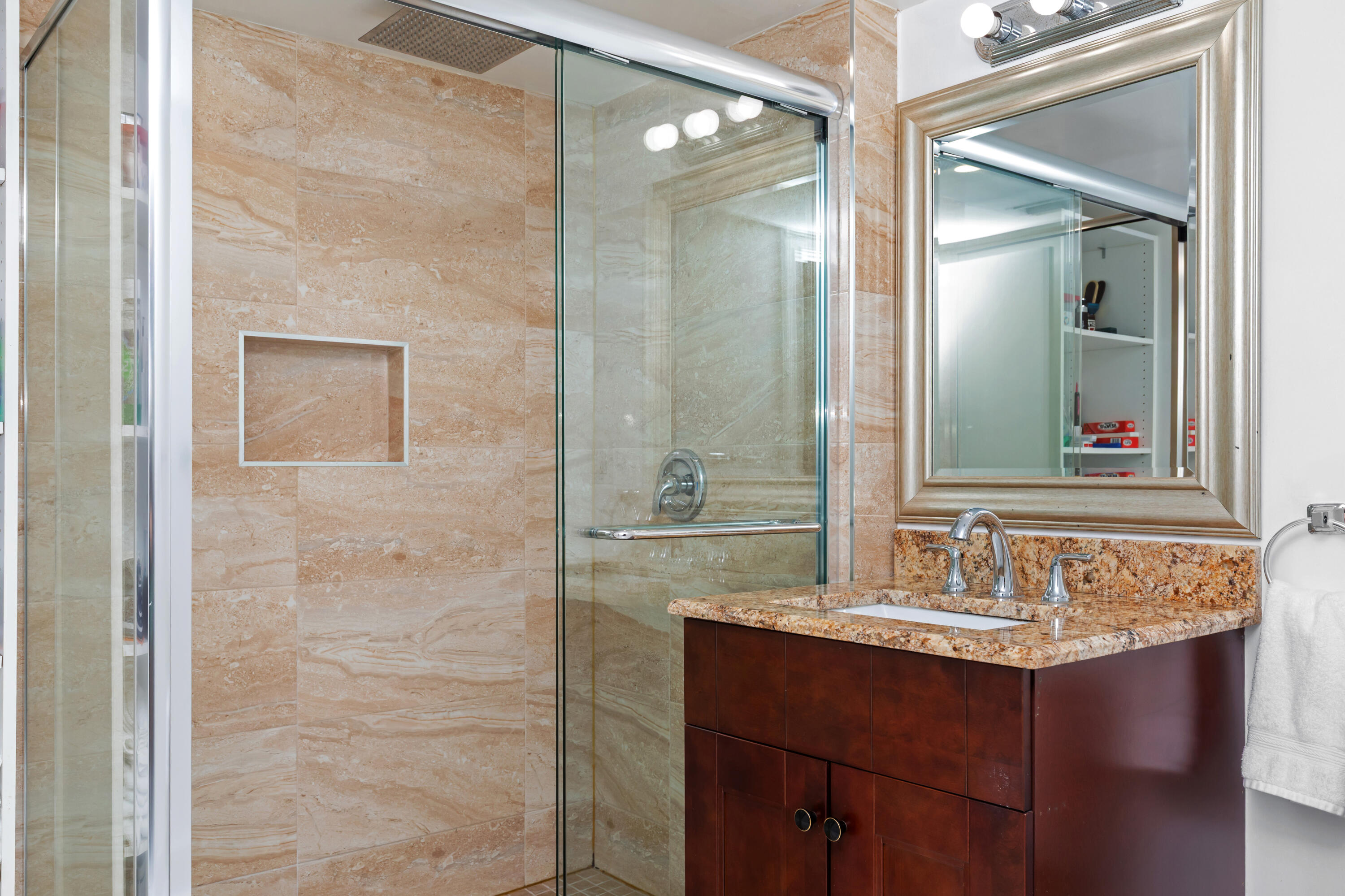 9780 Marina Boulevard, Unit 421 Boca Raton, FL 33428 - Photo 26 of 40 1I6A9311