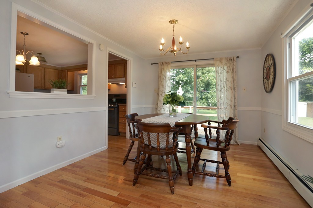 43 Donegal Road Peabody, MA 01960 - Photo 6 of 22 Gallery Image 6
