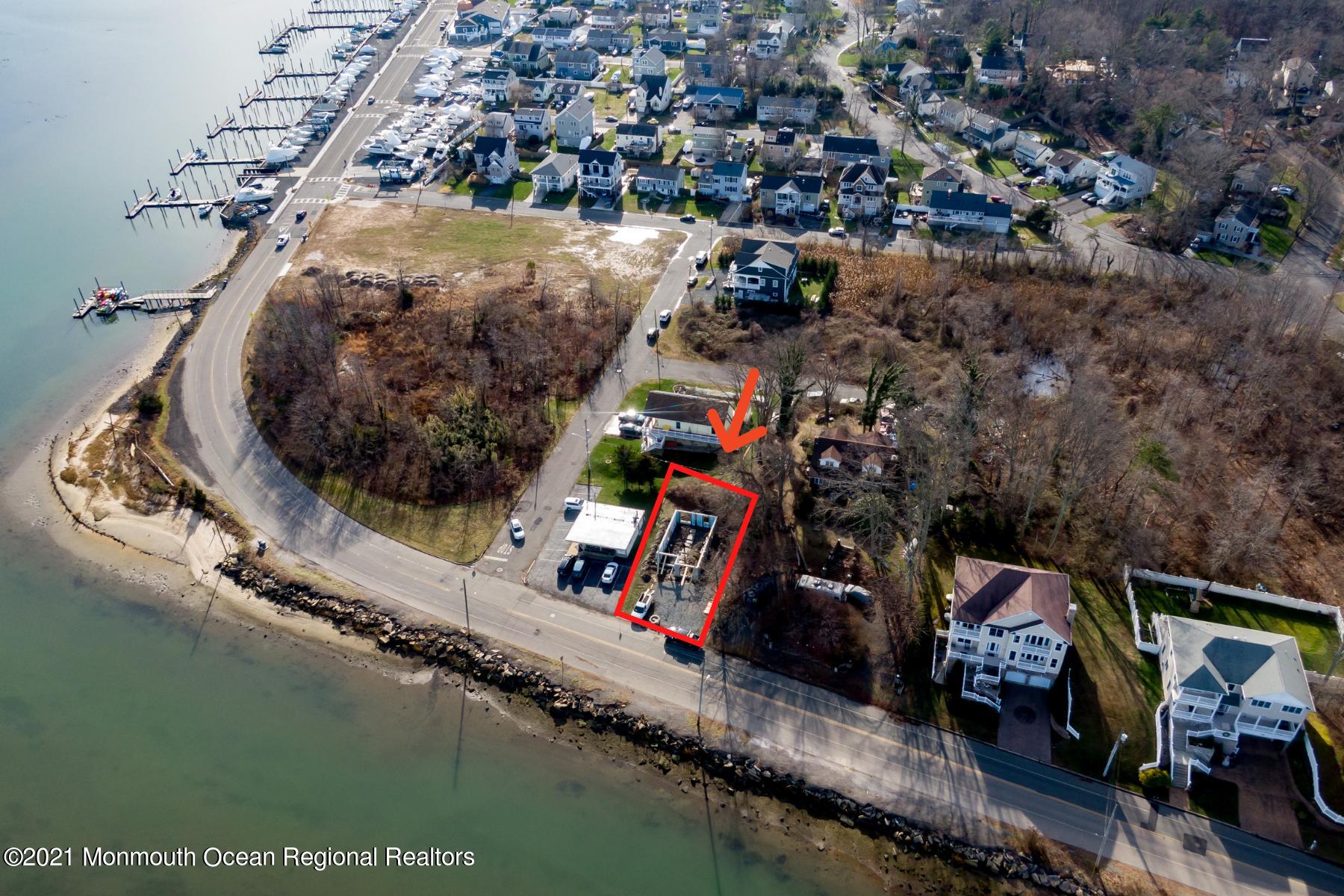 25 South Riverside Drive Neptune Township, NJ 07753 - Photo 7 of 41 3