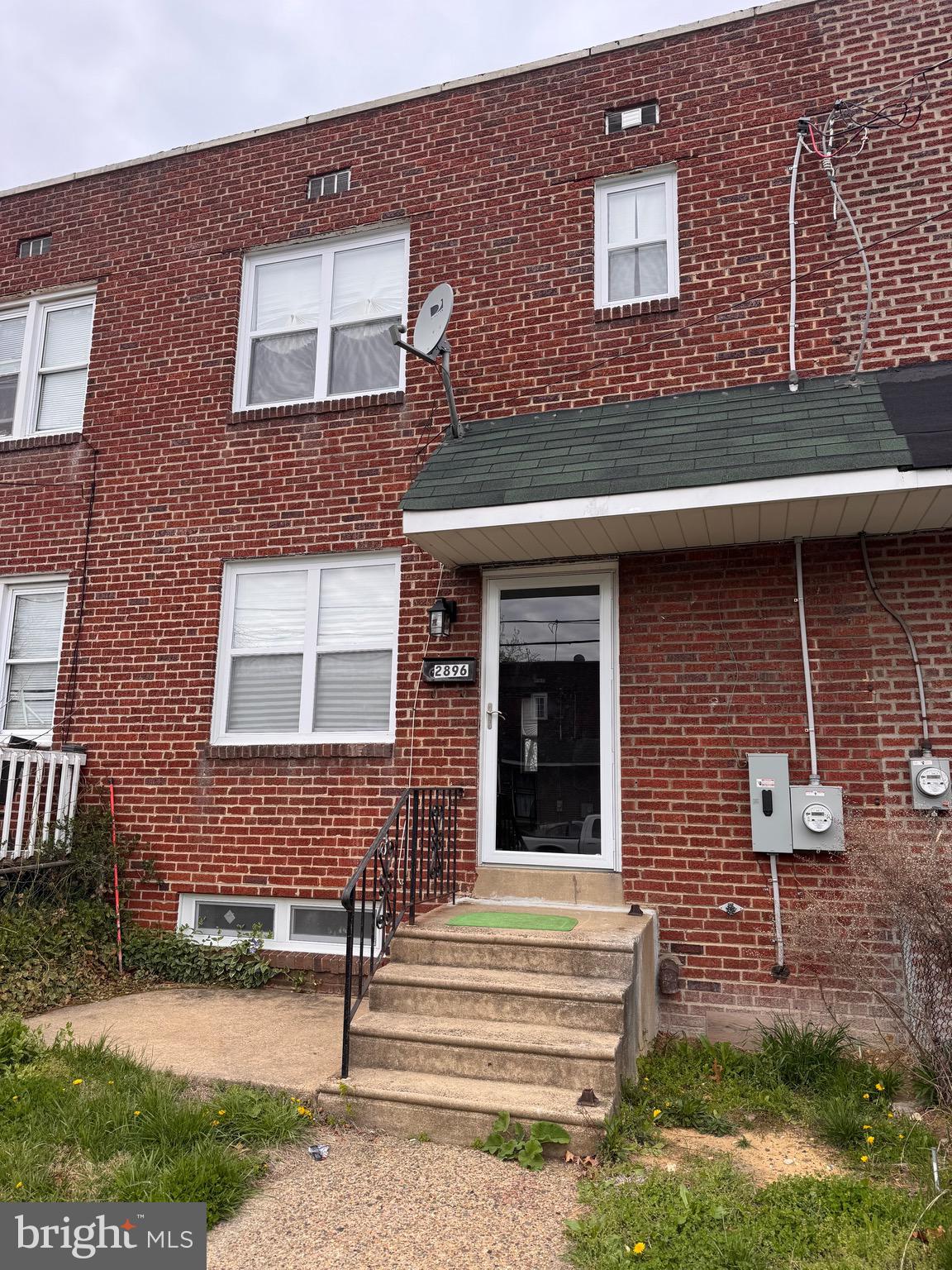 a building view with a outdoor space