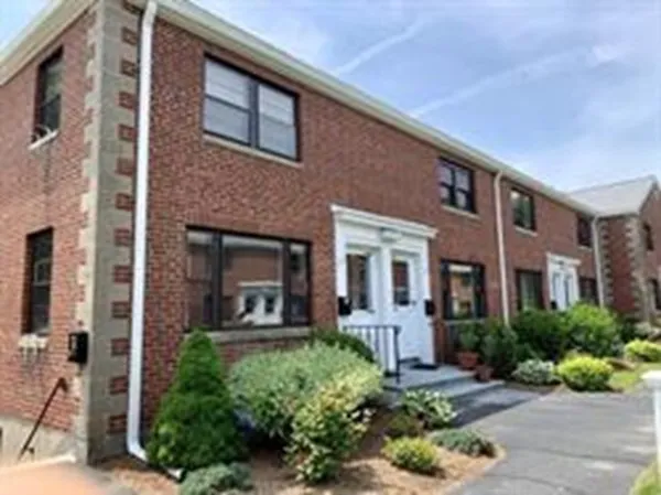 $1,600 | 140 Church Street, Unit B, Waltham, MA 02452