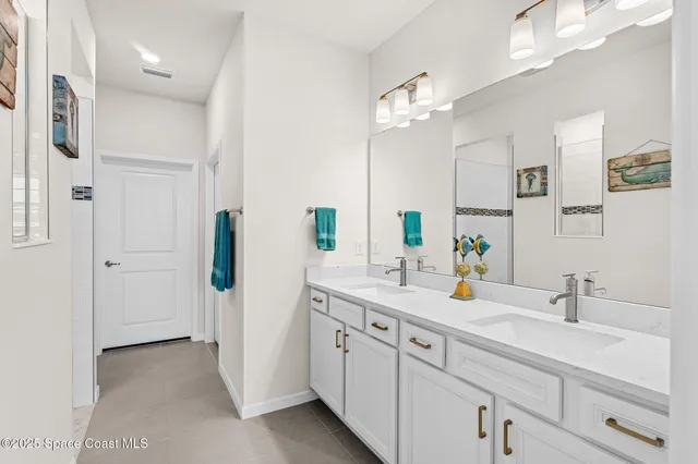 $739,982 | 8870 Shoreline Avenue, Melbourne, FL 32940