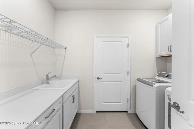 $739,982 | 8870 Shoreline Avenue, Melbourne, FL 32940