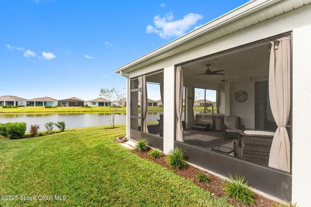 $739,982 | 8870 Shoreline Avenue, Melbourne, FL 32940