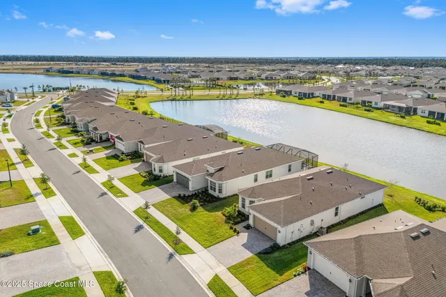 $739,982 | 8870 Shoreline Avenue, Melbourne, FL 32940