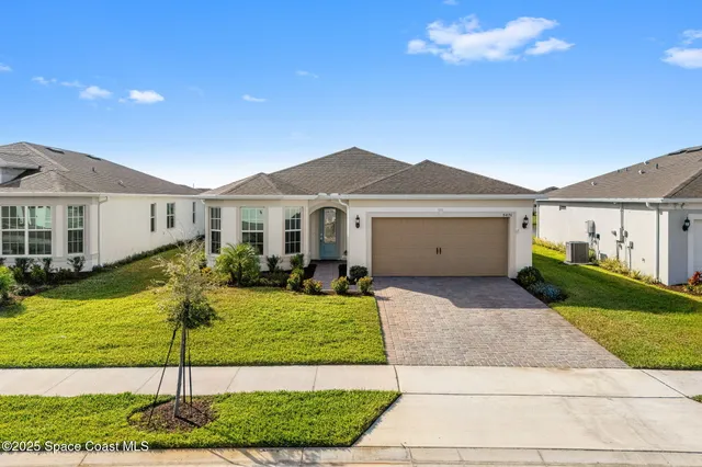 $739,982 | 8870 Shoreline Avenue, Melbourne, FL 32940
