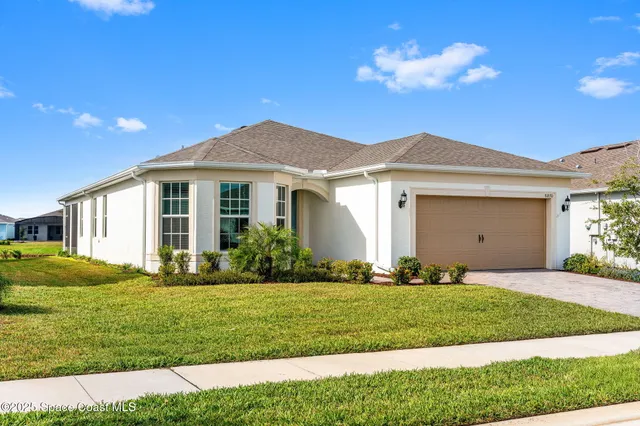 $739,982 | 8870 Shoreline Avenue, Melbourne, FL 32940