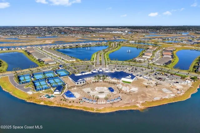 $739,982 | 8870 Shoreline Avenue, Melbourne, FL 32940