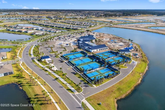 $739,982 | 8870 Shoreline Avenue, Melbourne, FL 32940