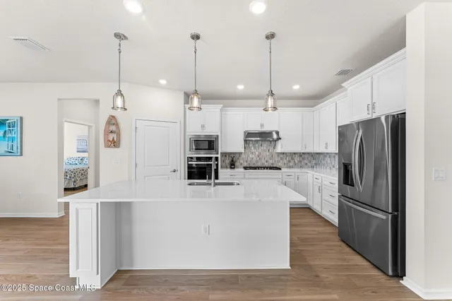 $739,982 | 8870 Shoreline Avenue, Melbourne, FL 32940