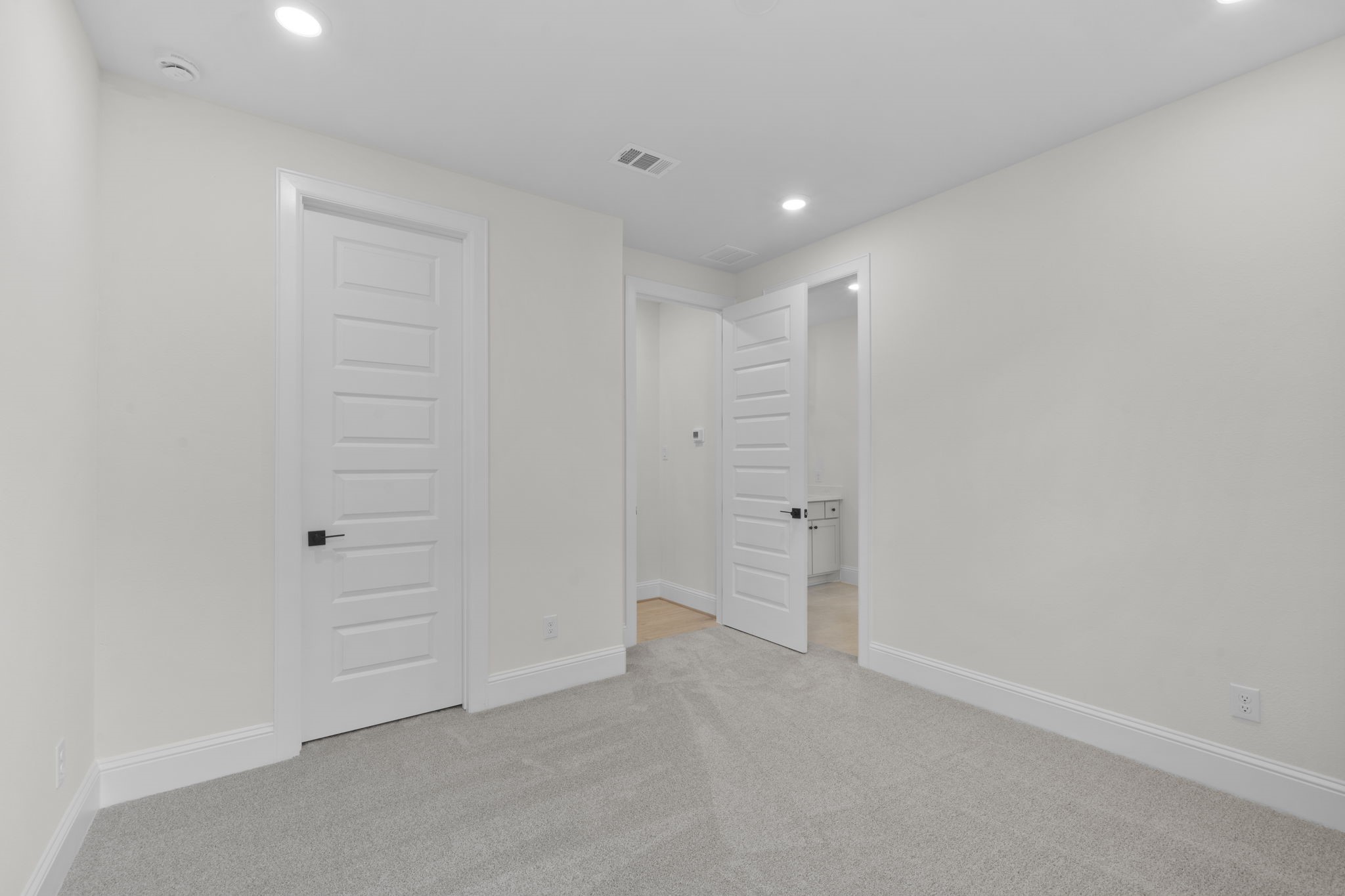 648 Cross Timbers Trace Hempstead, TX 77445 - Photo 13 of 40 a view of an empty room