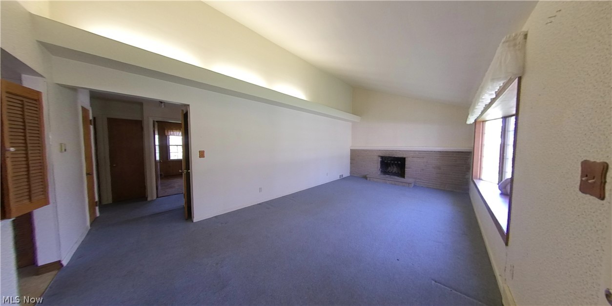 32819 Baldwin Road Solon, OH 44139 - Photo 2 of 11