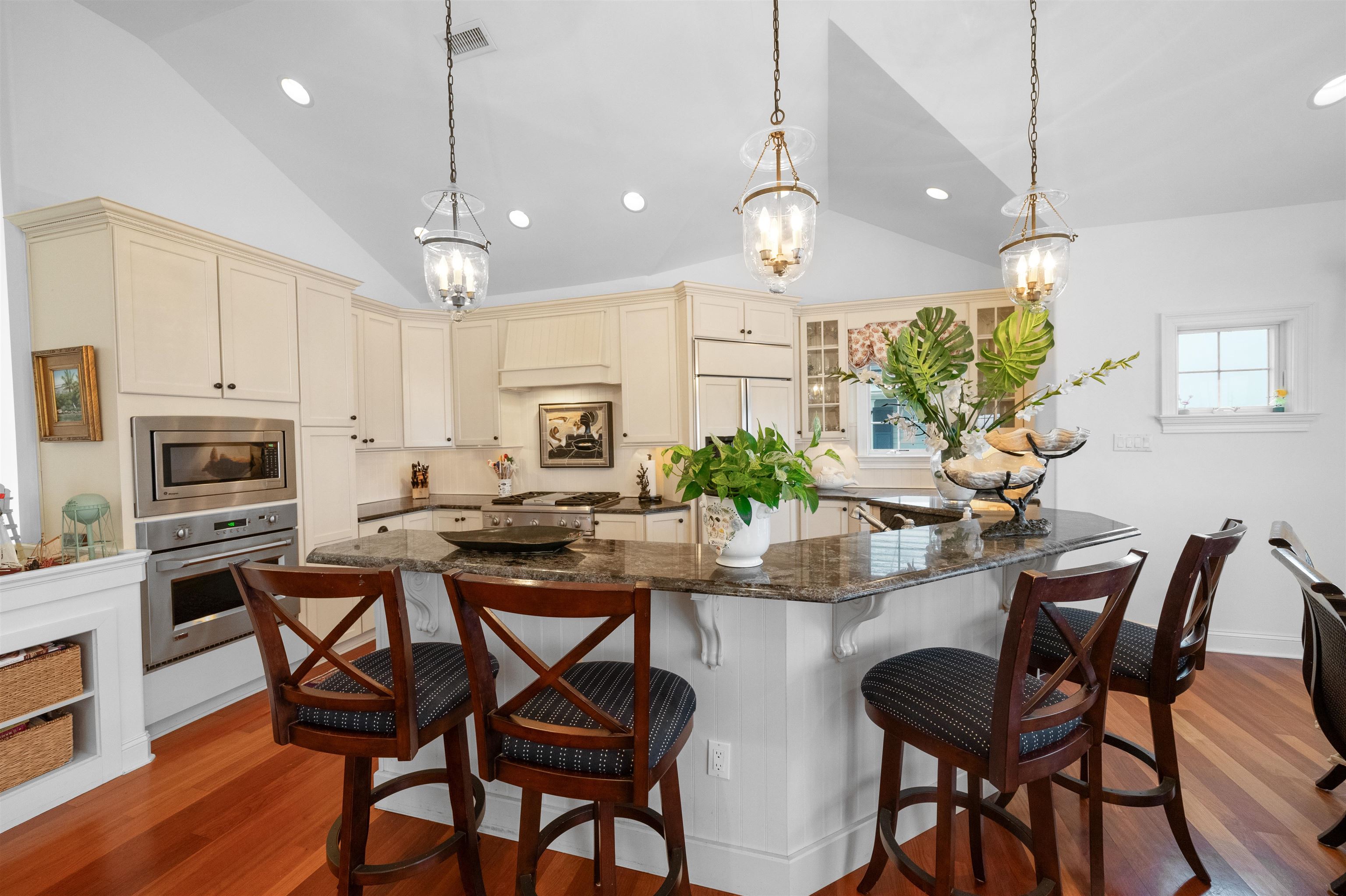 4765 4th Avalon, NJ 08202 - Photo 20 of 41 a view of a dining room with furniture and wooden floor
